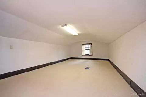 Bedroom - 1641 Pullan Ave, Cincinnati, OH 45223 photo 5 of 6