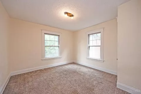 Bedroom - 1641 Pullan Ave, Cincinnati, OH 45223 photo 2 of 6