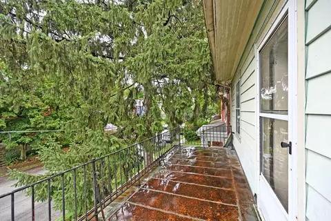 Exterior - 1641 Pullan Ave, Cincinnati, OH 45223 photo 2 of 4