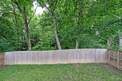 Exterior - 4125 Sherel Ln, Cincinnati, OH 45209 photo 7 of 11