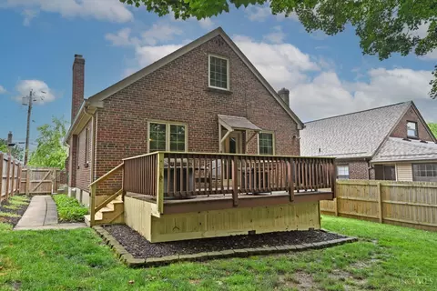Exterior - 4125 Sherel Ln, Cincinnati, OH 45209 photo 11 of 11