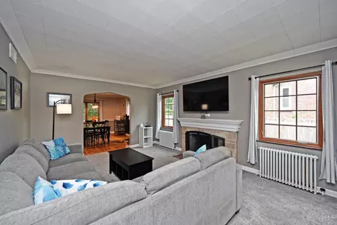Living - 4125 Sherel Ln, Cincinnati, OH 45209 photo 1 of 4