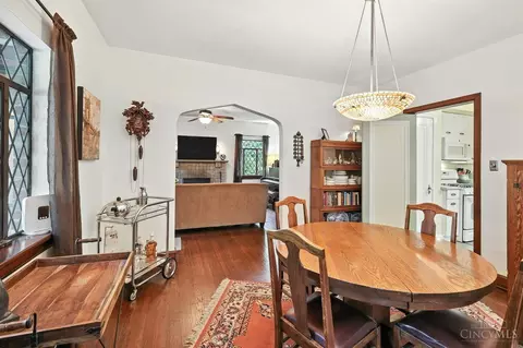 Dining - 6335 Iris Ave, Cincinnati, OH 45213 photo 3 of 3