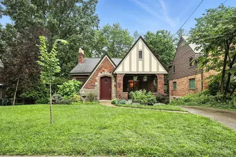 6335 Iris Ave, Cincinnati, OH 45213