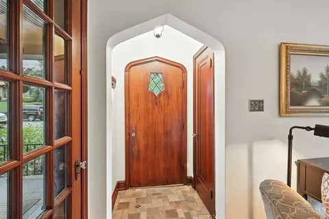 Entry Way - 6335 Iris Ave, Cincinnati, OH 45213 photo 1 of 1