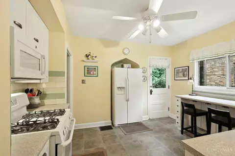 Kitchen - 6335 Iris Ave, Cincinnati, OH 45213 photo 3 of 3