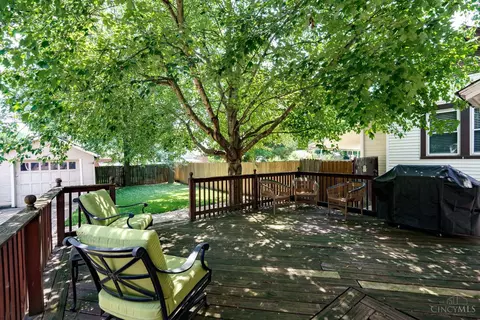 Exterior - 7017 Bramble Ave, Cincinnati, OH 45227 photo 8 of 11