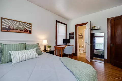 Bedroom - 7017 Bramble Ave, Cincinnati, OH 45227 photo 5 of 5