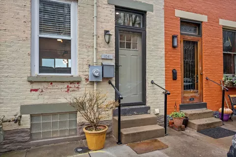 Exterior - 1841 Walker St, Cincinnati, OH 45212 photo 8 of 11