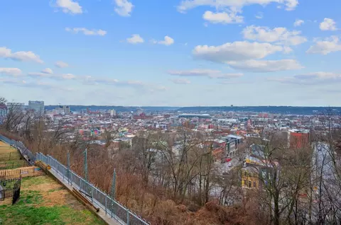 View/Area - 1841 Walker St, Cincinnati, OH 45212 photo 1 of 3