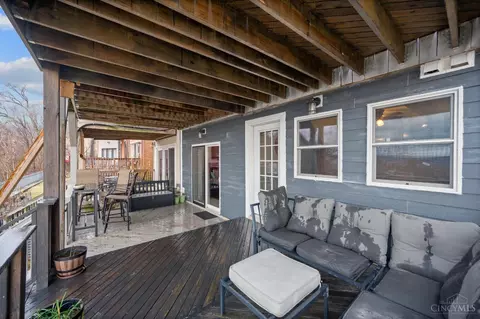 Exterior - 1841 Walker St, Cincinnati, OH 45212 photo 6 of 11