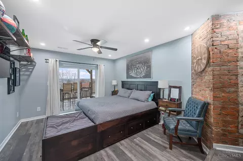 Bedroom - 1841 Walker St, Cincinnati, OH 45212 photo 6 of 6