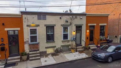 Exterior - 1841 Walker St, Cincinnati, OH 45212 photo 10 of 11