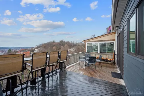 Exterior - 1841 Walker St, Cincinnati, OH 45212 photo 3 of 11