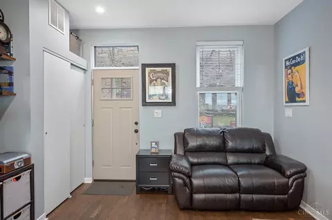 Entry Way - 1841 Walker St, Cincinnati, OH 45212 photo 1 of 3