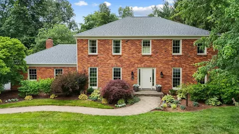 8203 Millview Dr, Cincinnati, OH 45249