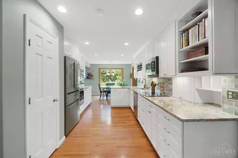 Kitchen - 8203 Millview Dr, Cincinnati, OH 45249 photo 1 of 7
