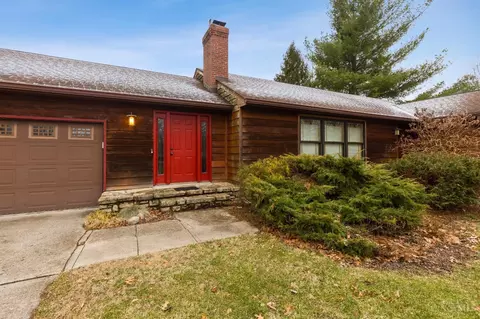 Exterior - 10652 Mill Rd, Cincinnati, OH 45240 photo 2 of 10