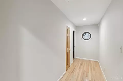Entry Way - 10652 Mill Rd, Cincinnati, OH 45240 photo 3 of 3