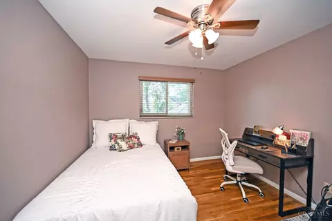 Bedroom - 4669 Largo Dr, Cincinnati, OH 45236 photo 3 of 9