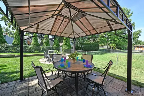 Exterior - 4669 Largo Dr, Cincinnati, OH 45236 photo 8 of 14