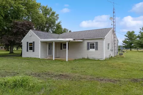 25 Wisbey Rd, Blanchester, OH 45107