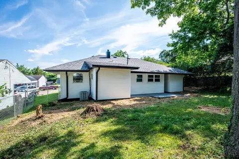 Exterior - 1320 Ovid Ave, Cincinnati, OH 45231 photo 8 of 9