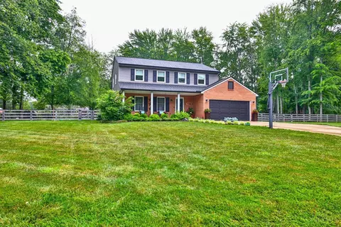 1141 Deerhaven Ct, Loveland, OH 45140