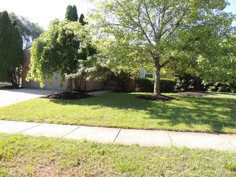 5239 Concord Crossing Dr, Mason, OH 45040