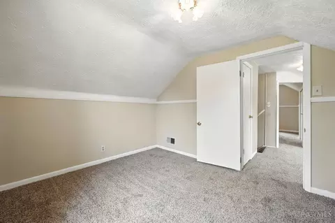 Bedroom - 578 Fleming Rd, Cincinnati, OH 45231 photo 5 of 7