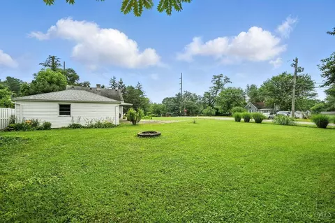 Exterior - 578 Fleming Rd, Cincinnati, OH 45231 photo 6 of 7