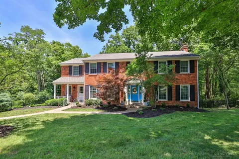 7760 Surreyhill Ln, Cincinnati, OH 45243