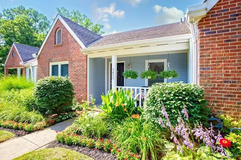 5453 Hanover Cir, Cincinnati, OH 45230 photo 2