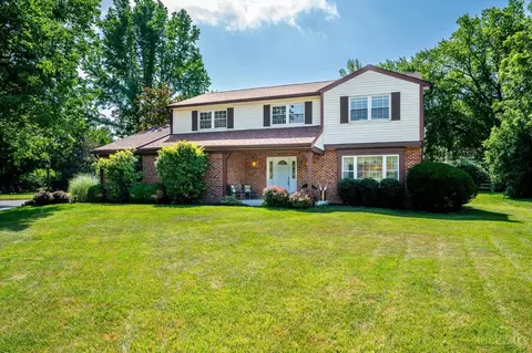 Exterior - 2724 Bentley Ct, Cincinnati, OH 45244 photo 7 of 15