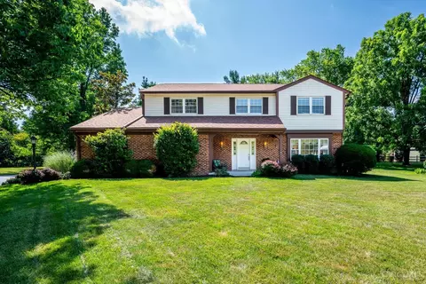 Exterior - 2724 Bentley Ct, Cincinnati, OH 45244 photo 3 of 15