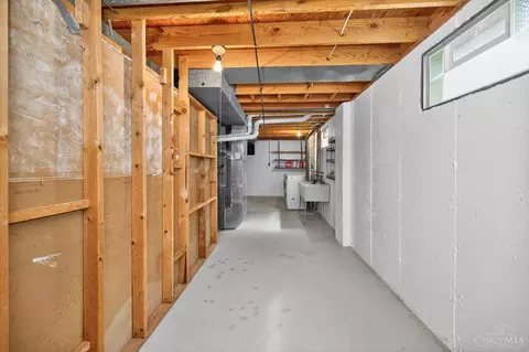Other - 2724 Bentley Ct, Cincinnati, OH 45244 photo 13 of 16