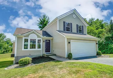4196 Shayler Creek Dr, Batavia, OH 45103