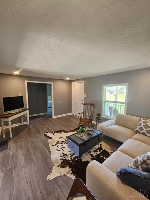 5708 Cochran Rd, Morrow, OH 45152 photo 7