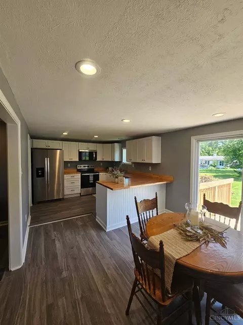 5708 Cochran Rd, Morrow, OH 45152 photo 4