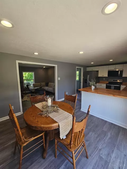 5708 Cochran Rd, Morrow, OH 45152 photo 3