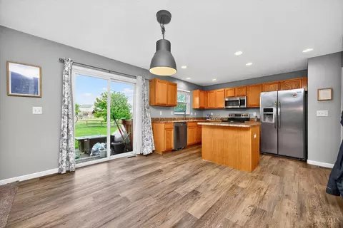Kitchen - 22 Kameron Dr, Monroe, OH 45050 photo 1 of 4