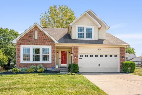 10350 Menominee Dr, Colerain Twp, OH 45251