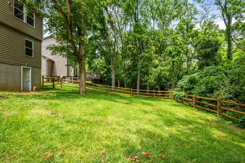 Exterior - 3800 Spring Mill Way, Maineville, OH 45039 photo 5 of 7