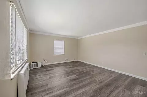 3166 Werk Rd, Cincinnati, OH 45211 photo 7