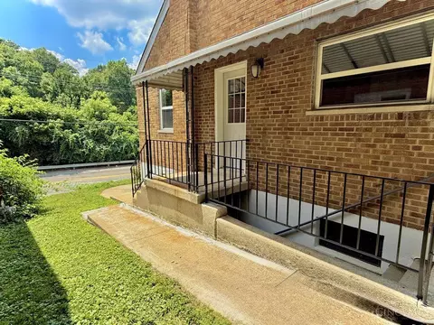 5424 Delhi Rd, Cincinnati, OH 45238