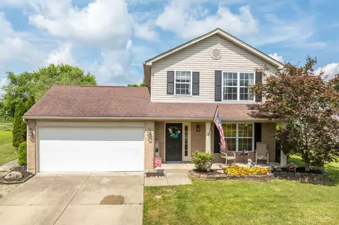 3895 Pebble Creek Ln, Amelia, OH 45102