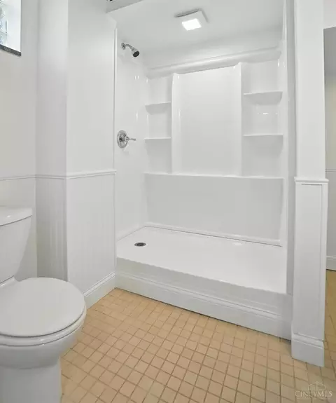 5578 Eula Ave, Cincinnati, OH 45248 photo 24