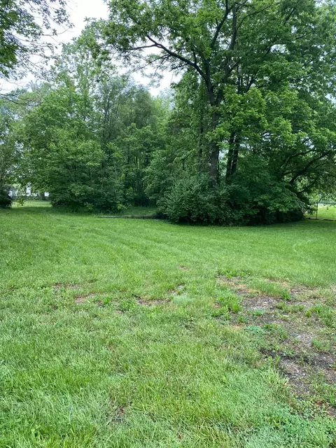 8 Seven Mile Ave, New Miami, OH 45011