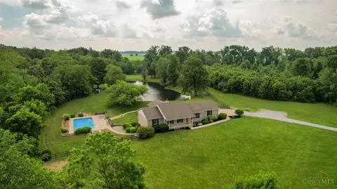 6154 Taylor Pike, Blanchester, OH 45107 photo 2