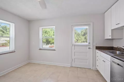 1142 Nancy Lee Ln, Cincinnati, OH 45238 photo 8